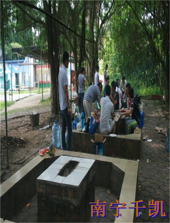 千凱鄉(xiāng)村大世界燒烤