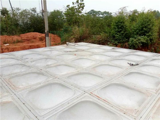 不銹鋼水箱頂板拼裝焊接 不銹鋼水箱頂板拼裝焊接