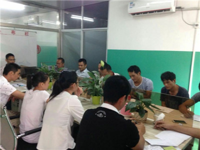 千凱不銹鋼水箱團(tuán)隊(duì)