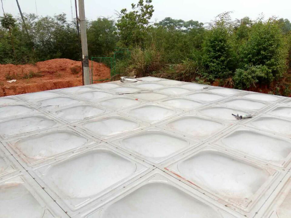 不銹鋼水箱頂板拼裝焊接 不銹鋼水箱頂板拼裝焊接