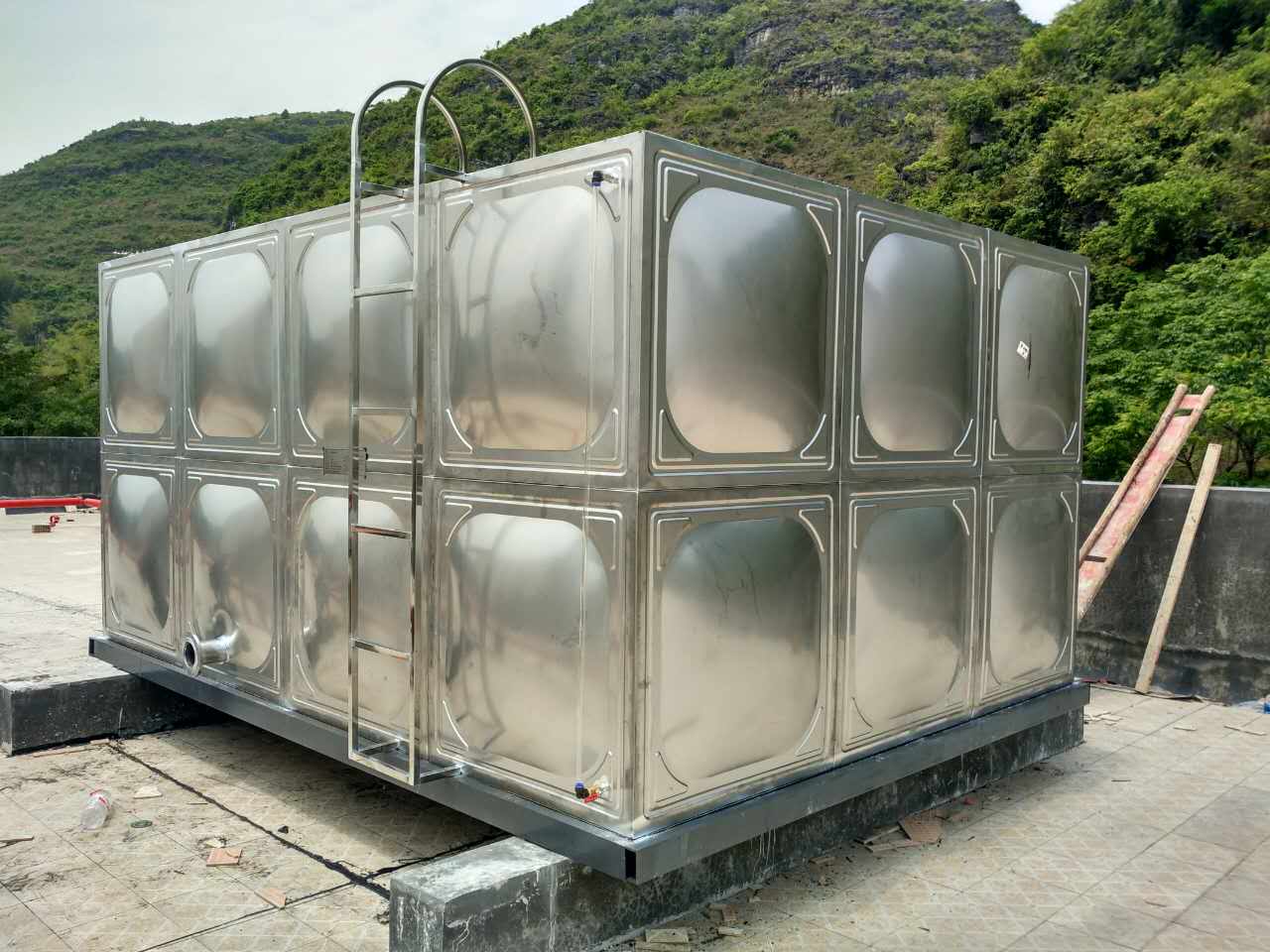 樓頂消防水箱 樓頂消防水箱