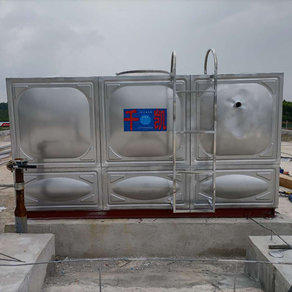 油庫(kù)不銹鋼水箱 