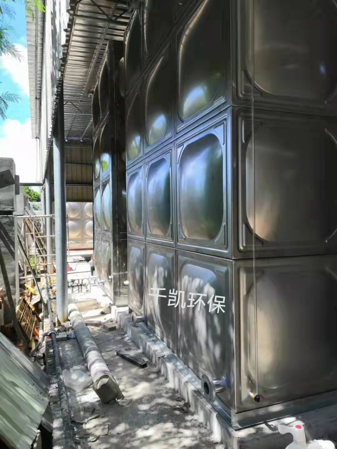 北海潿洲島不銹鋼水箱項(xiàng)目